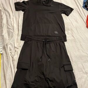 Marc ecko 2 piece set Men's Black  Shorts with short sleeve hoodie size medium
